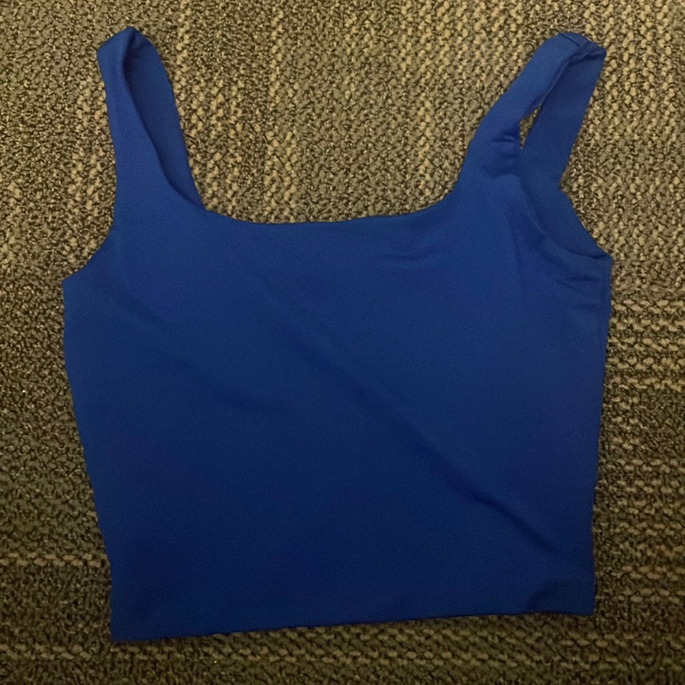 Blue cropped tank top